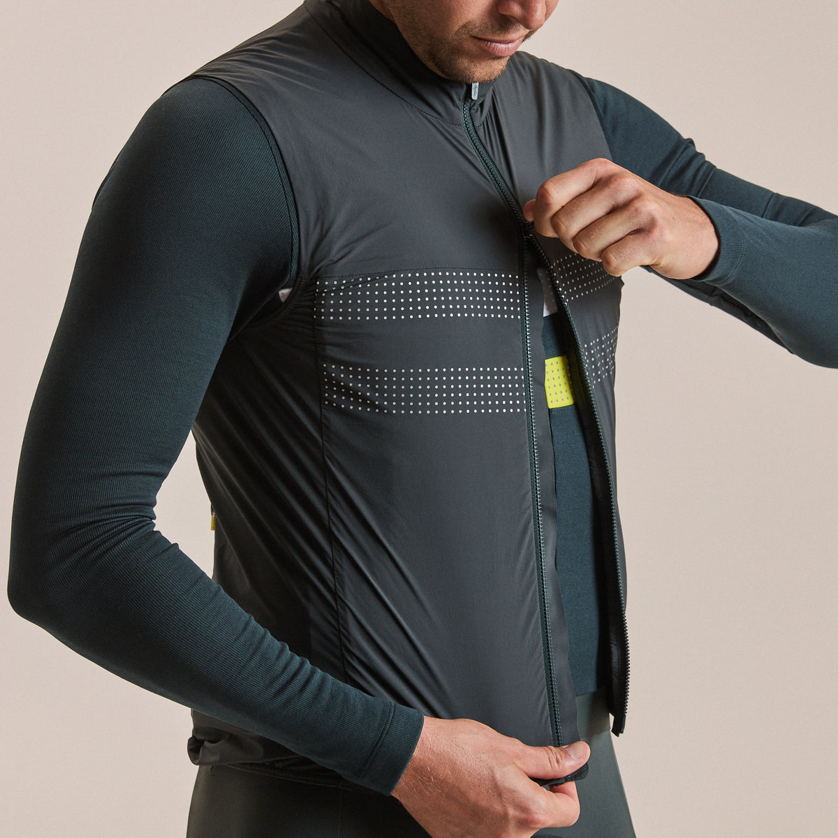 Men's Brevet Lightweight Insulated Gilet - Dark Forest/Silver Reflective