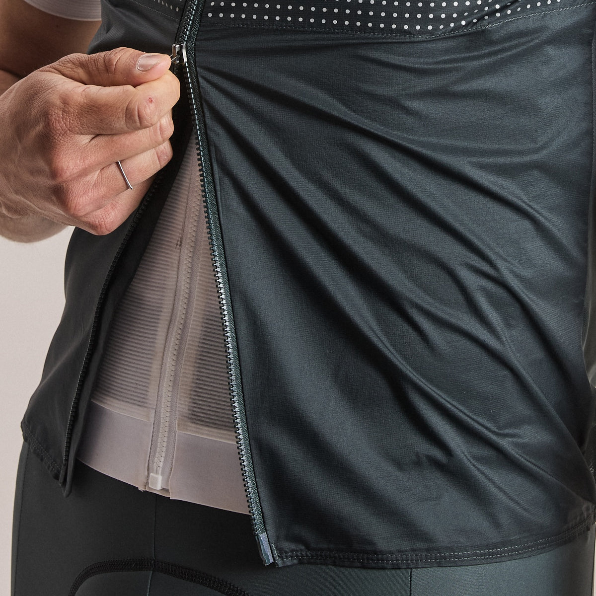 Men's Brevet Wind Gilet III - Dark Forest/Silver